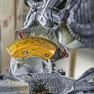 Mynd af DEWALT 54V XPS Geirungssög 250mm - Stök vél
