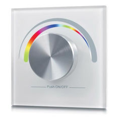 Mynd af Veggrofi snúinn RGB RF LED