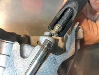 Mynd af UNIVERSAL DIESEL GLOW PLUG PULLER