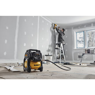 Mynd af DEWALT 18V Flexvolt Advantage loftpressa