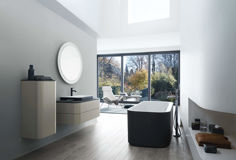 Mynd af Duravit Happy D.2 Plus fríst. baðkar 1800x800mm matt svart 