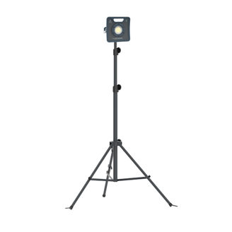 Mynd af NOVA 4 C+R kastari 400-4000 lm